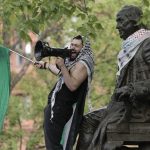 universities-Palestinian-protesters-875x548